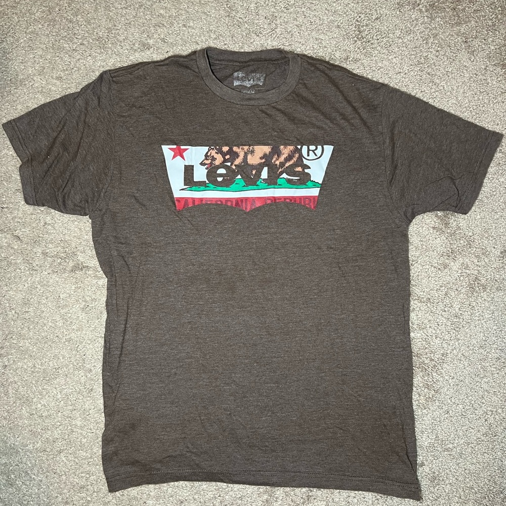 Levi T-Shirt
